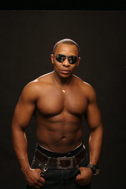 Gay-Dating de Loriol, âgé de 34 ans