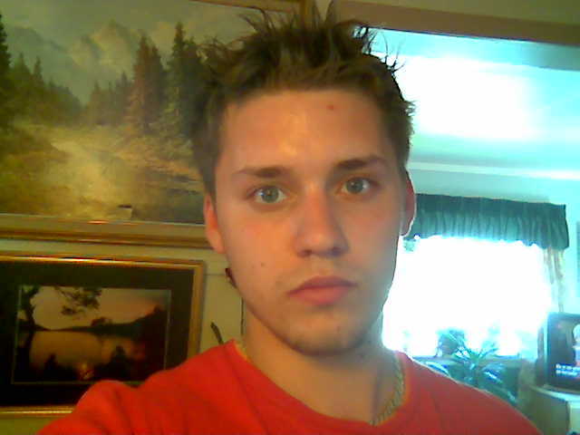 Virhgi738 de Jura, âgé de 31 ans